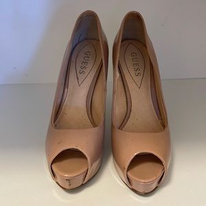 Guess open-toed platform heel shoes